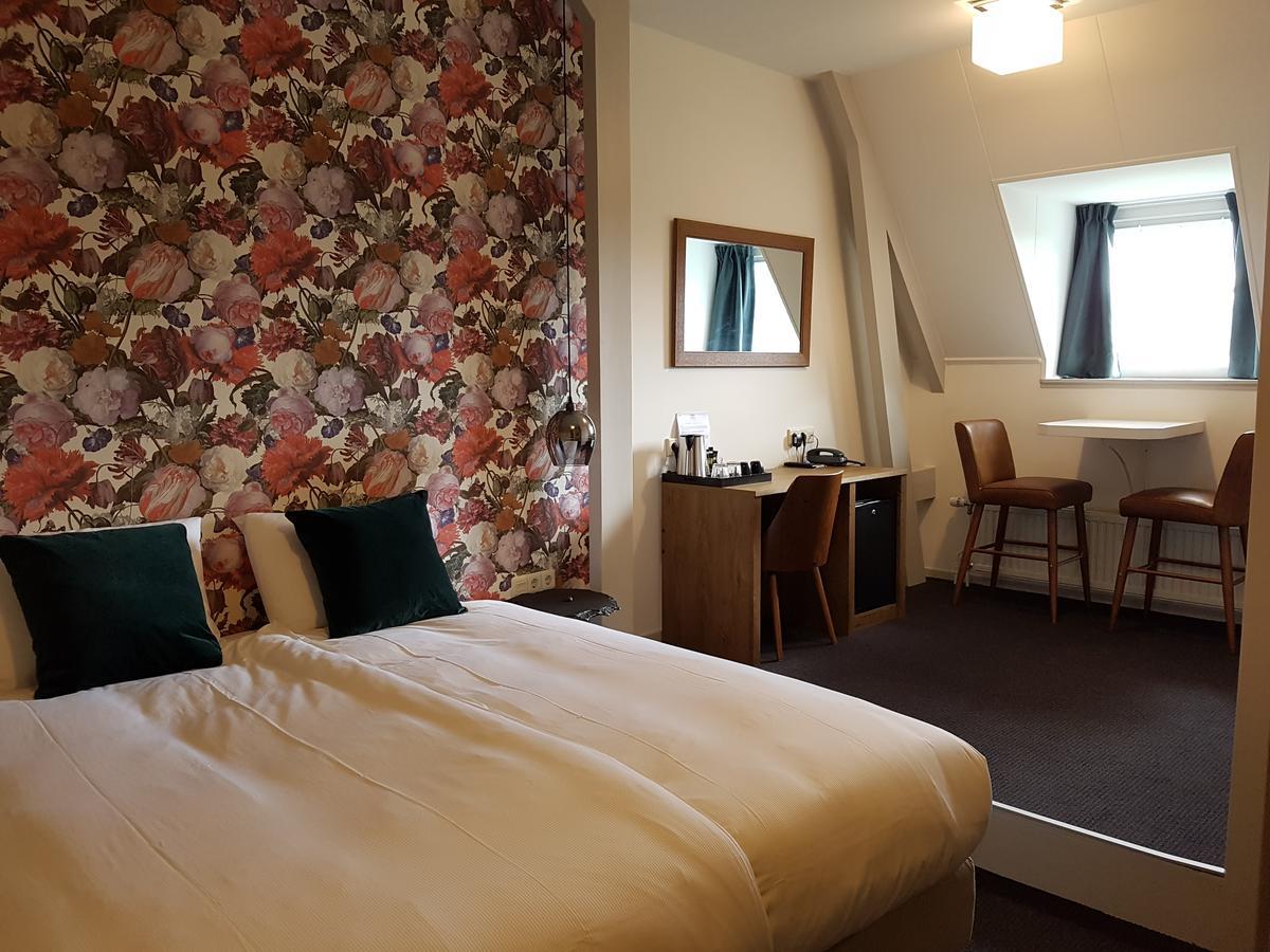 Rijksmonument Hotel De Sprenck ミデルブルグ エクステリア 写真